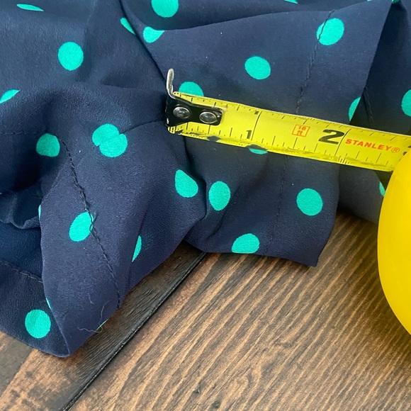 Forever 21 Teal Polka Dot Shorts size-L - Picture 9 of 9